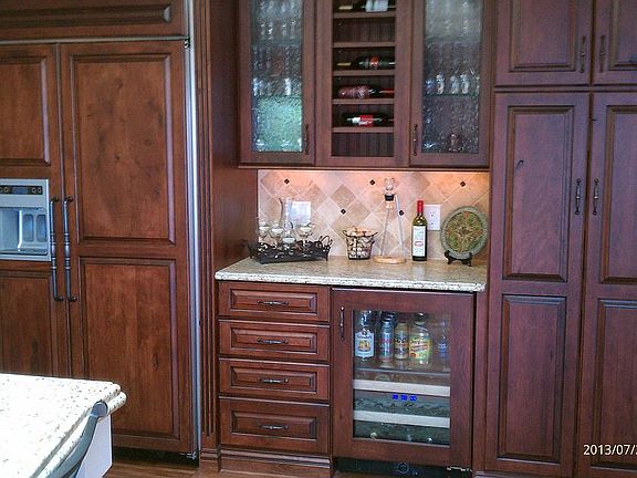 Kitchen - Wine/Bev