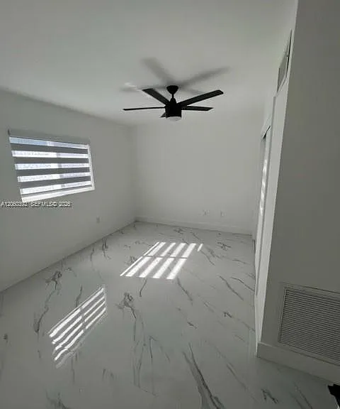 4250 SW 67th Ave #24 — Photo 7