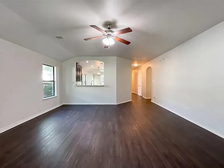 1604 Katydid Ct — Photo 5