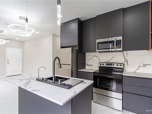 5th image of 4220 Hummingbird Ave #80