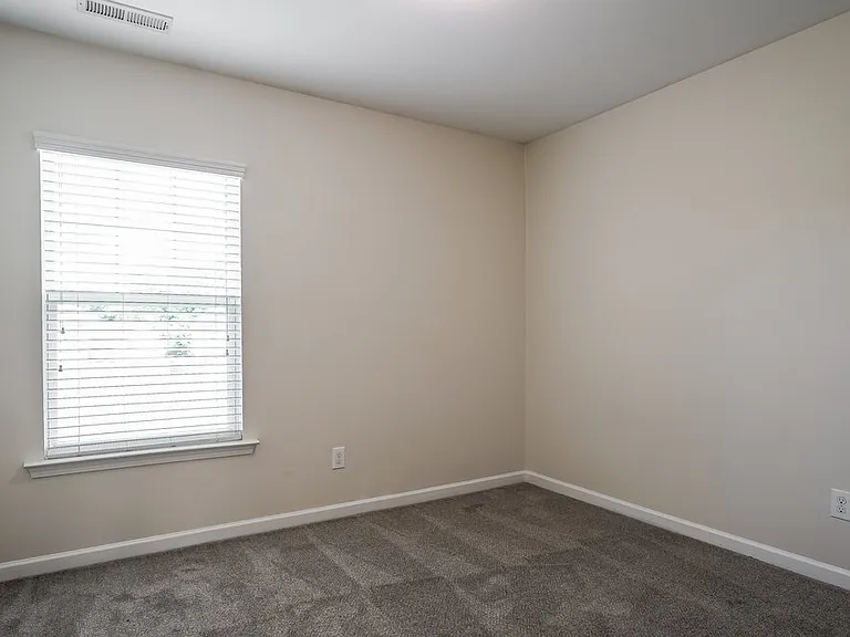 645 Smithridge Way — Photo 13
