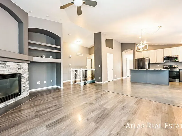16548 High Desert Way — Photo 8