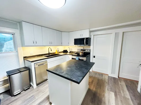 35 High St #2, Waterbury, VT 05676