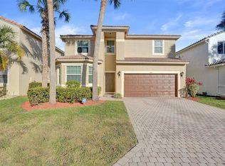 869 NW 127th Ave, Coral Springs, FL 33071