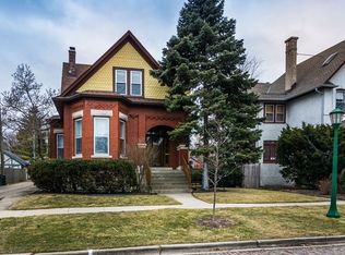 811 15th St, Wilmette, IL 60091