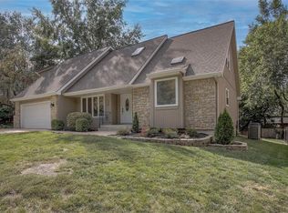 7930 Alden St, Lenexa, KS 66215