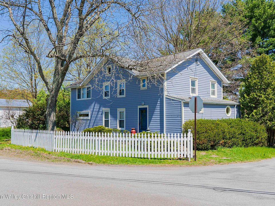 1st image of 606 Church Avenue