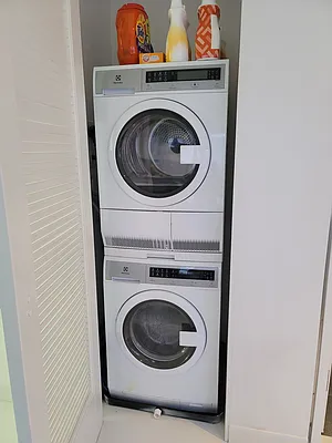 Rented by R New York | media 5