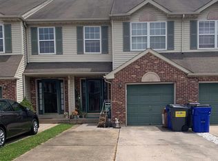 25 Woodcrest Ct, Newark, DE 19702