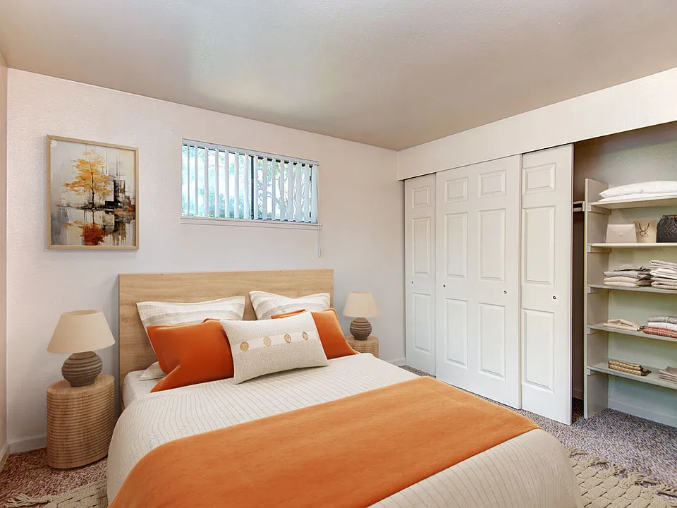 Linden Highlands apartments community photo