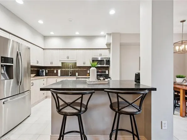 51 Spencer Cres, Guelph, ON N1L 1M2
