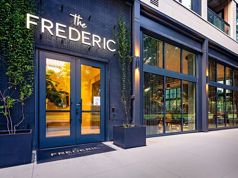 The Frederic — Photo 43
