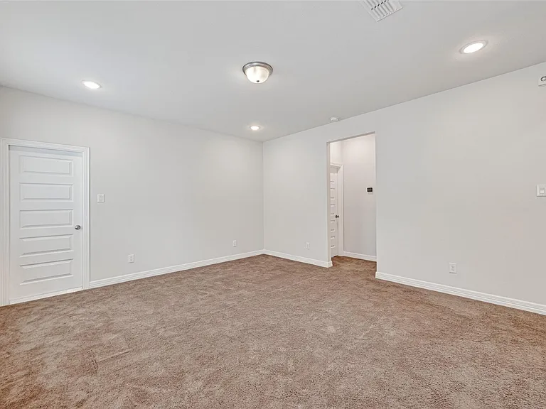 6602 Albany Forest Ct — Photo 42