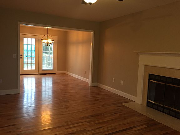 Family room into dining room