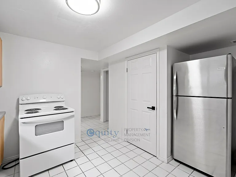 7705-7707 S Sandra Way #7707-B — Photo 6