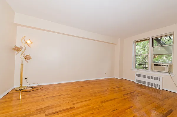 Sold by Luxor Homes & Investment Realty | media 20