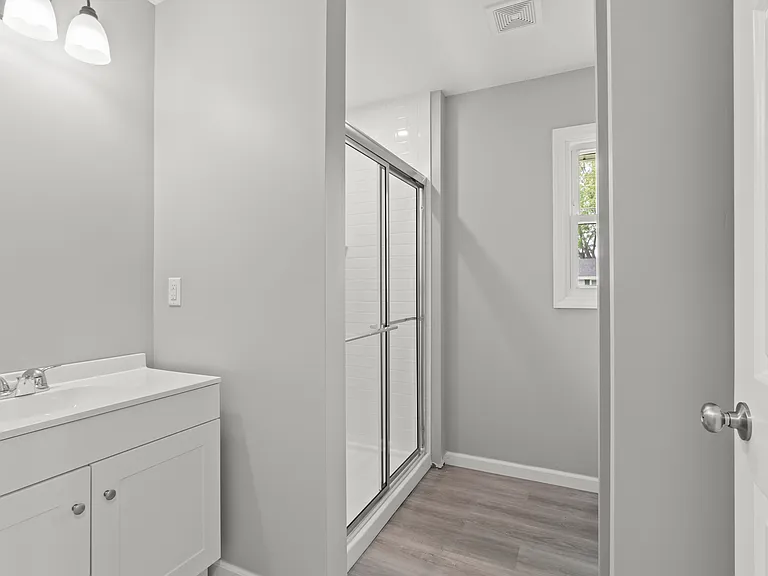 615 Fairmount Dr — Photo 20