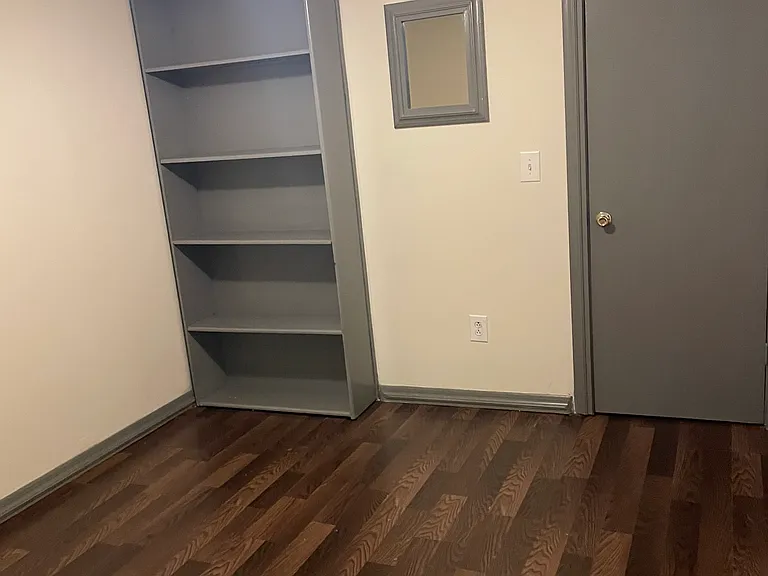 101 Walnut St #1 — Photo 8