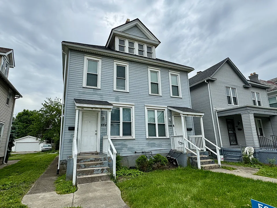 684 Carpenter St #684