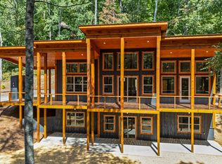 110 Laurel Br, Blue Ridge, GA 30513