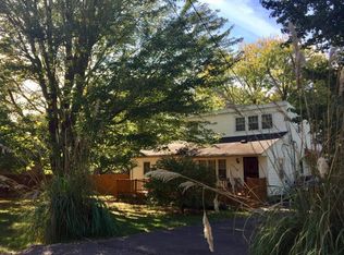 9714 Starlet Dr, Fairdale, KY 40118