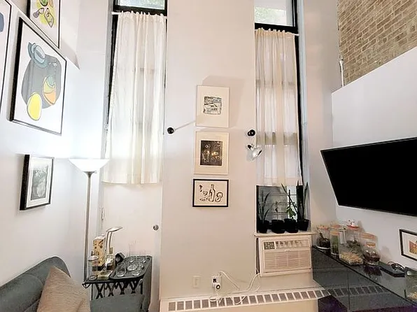 425 E 78th St APT 1C, Manhattan, NY 10075