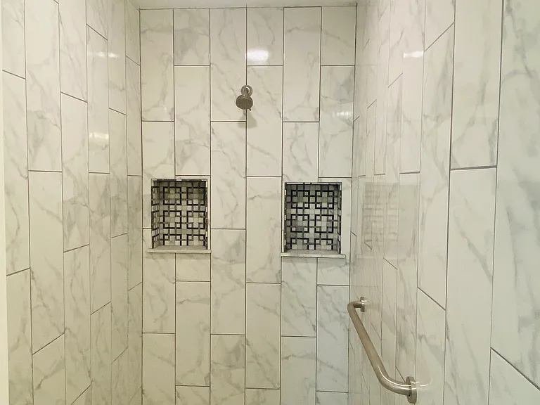 628 Hills Blvd #1 — Photo 17