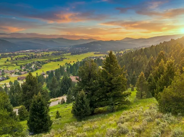 2625 Two Gun White Calf Rd, Big Sky, MT 59716