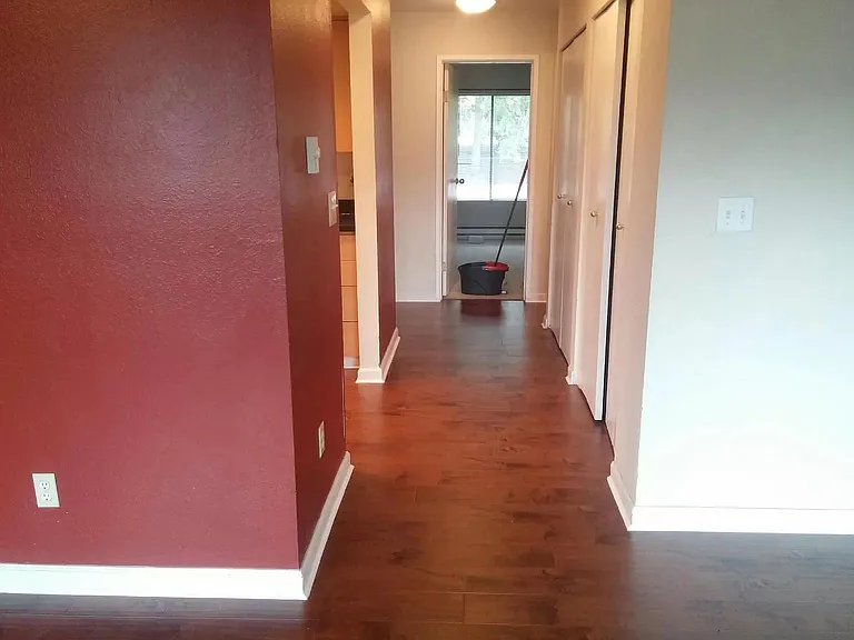 10424 NE 32nd Pl #C303 — Photo 13