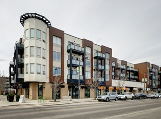 1899 45th St NW #311, Calgary, AB T3B4S3