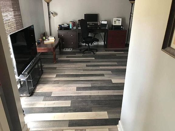 3rd image of 5813 Stonegate Ct