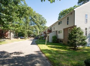 10 Tideview Path APT 3, Plymouth, MA 02360