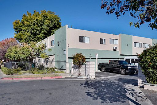 2nd image of 390 N Cerritos Ave APT 5