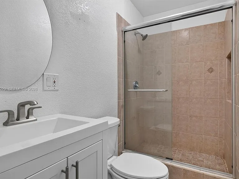 8220 SW 152nd St — Photo 71