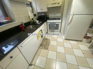 715 Parker St APT 2, Boston, MA 02120