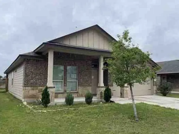 222 Reagor Dr, Taylor, TX 76574