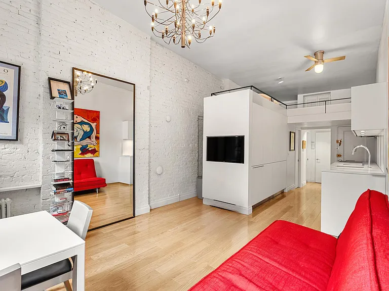 143 Sullivan St #16 — Photo 8