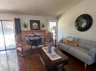15 El Conde Ct, Sacramento, CA 95833