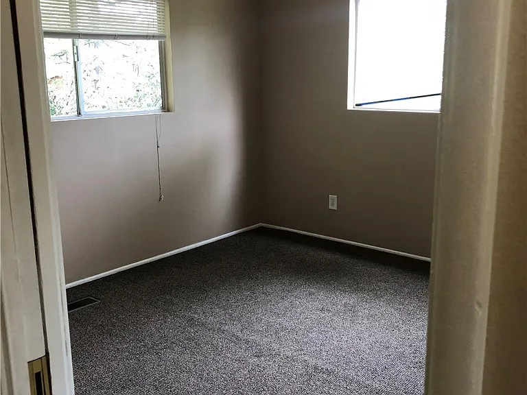 26196 Sky Ridge Dr — Photo 4