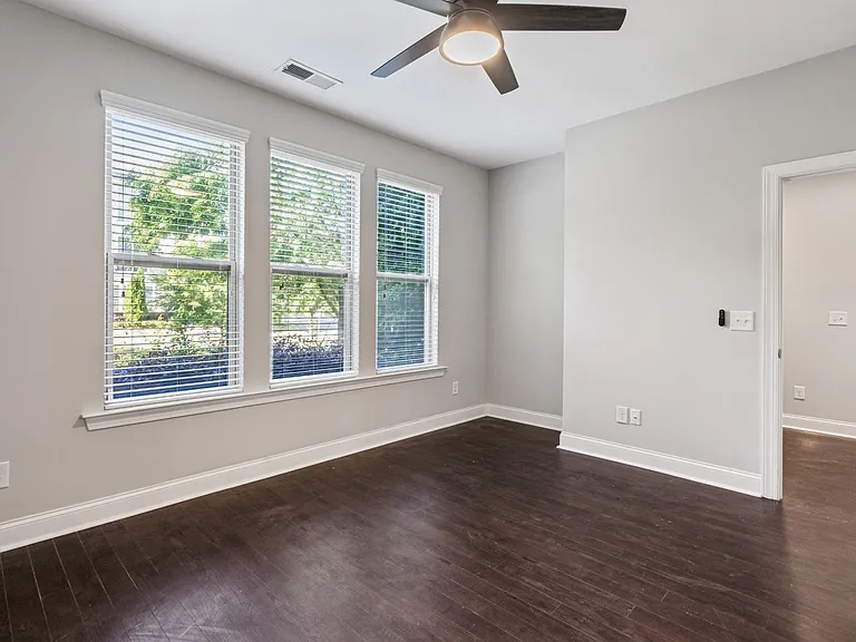 1722 Pat Garrett St — Photo 30