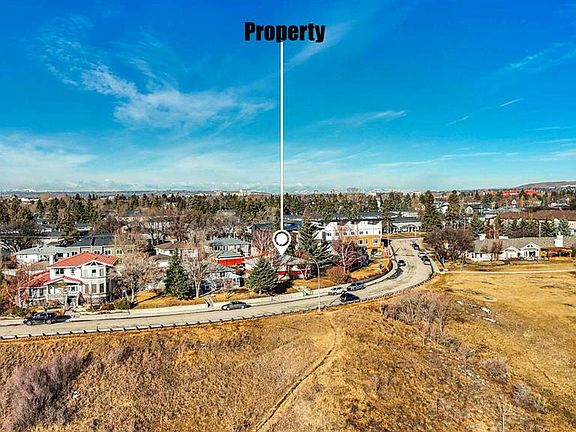 3rd image of 931 E Robert Rd NE