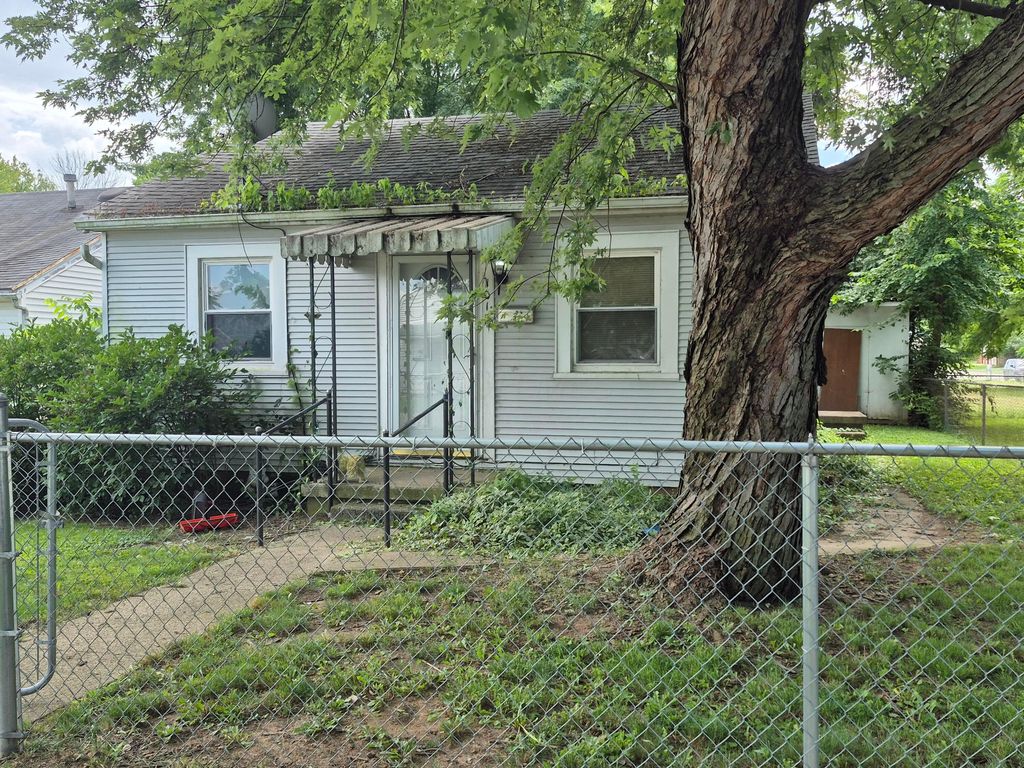 Real estate listing image