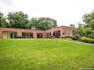 35 Leggett Rd, Stone Ridge, NY