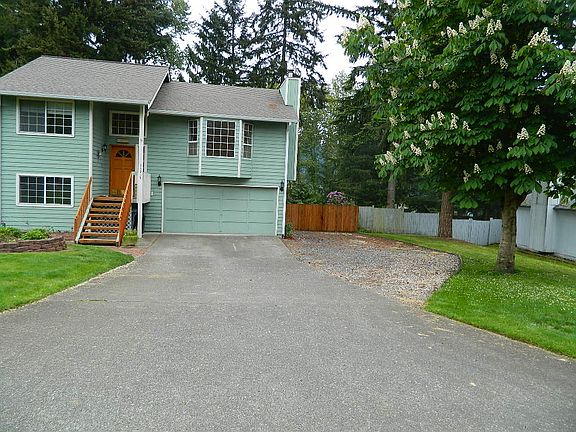 2nd image of 11217 208th Avenue Ct E