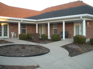 8116 Arthur Goins Blvd, Louisville, KY 40228