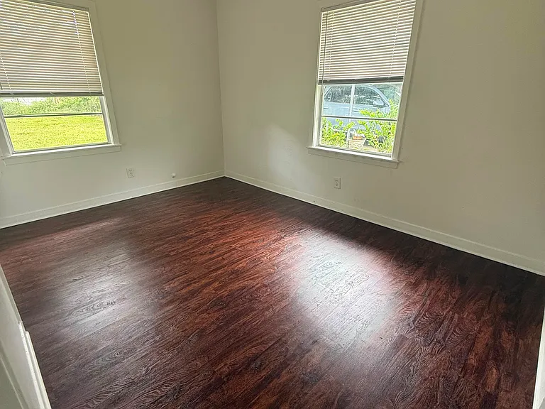 5720 Shivers Dr — Photo 5