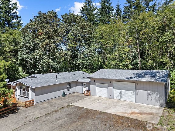 3rd image of 31119 NE Spring Hill Road