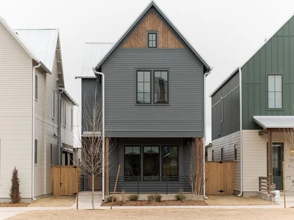 922 Hangar Dr, Oklahoma City, OK 73108