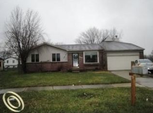 41520 Alleghany St, Canton, MI 48188