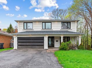 44 Pineway Blvd W, Toronto, ON M2H 1A1